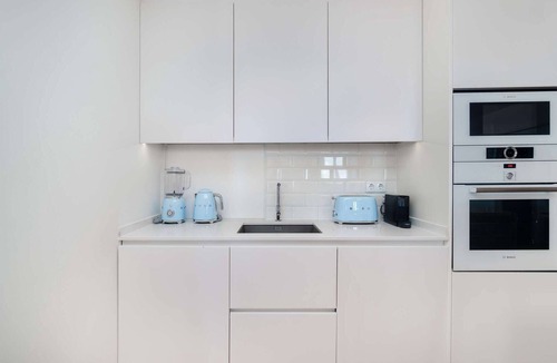 Alfama Apartment | Exclusive Stay in a Prime Location w/River View