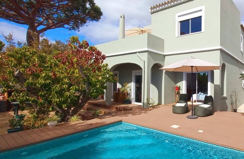 Faro Villa | Exclusive Villa with Pool - Boat trip included in booking *