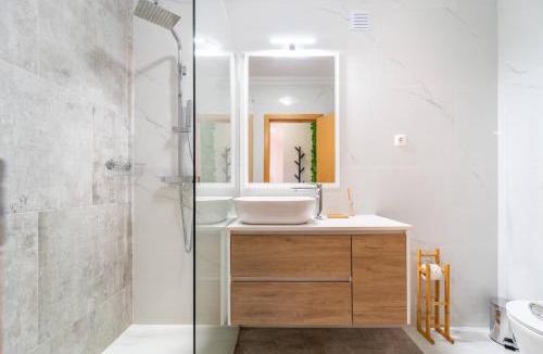 Alfa-Mar Apartment | Falésia Beach I by HelloVacations