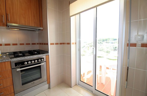 Alfa-Mar Apartment | Falésia Beach - Wifi, Piscina e Varanda