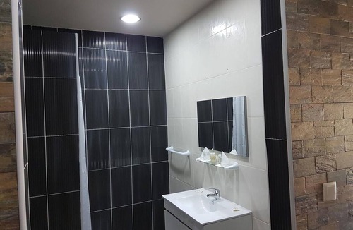 Armamar Other | Family Double Room with Private Bathroom in Gojim - Wifi and Ac