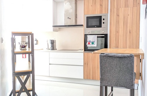 Cacilhas Apartment | Family-Friendly 2BR Apartment Minutes from Lisbon Ferry