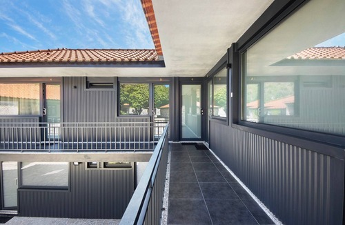 Rossas Apartment | Family Room 8 with Private Bathroom, Wi-Fi, and Air Conditioning