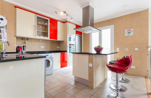 Burgau House | Family villa with private pool and easy walking distance to the beach 5 mins