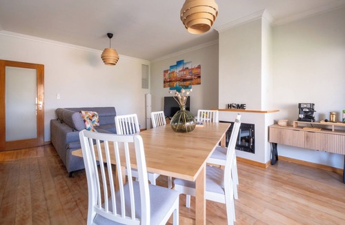 Senhora da Hora Apartment | FamilyHub - EcoHost | T2+1 - 8 people - A/C - Porto