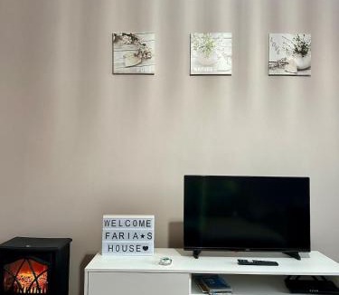 Ponta Delgada Apartment | Faria's House 2