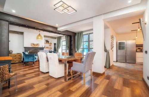 Se House | Faro City Oakmoon House - Deluxe King Suite