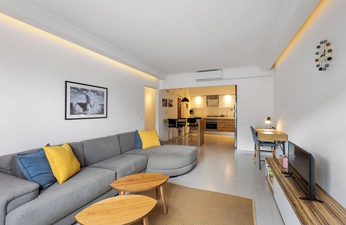 Ferrel Apartment | Ferrel Penthouse