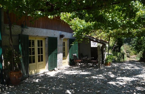 Fridao House | Fig Tree Cottage (1 Bedroom,Sleeps 2)