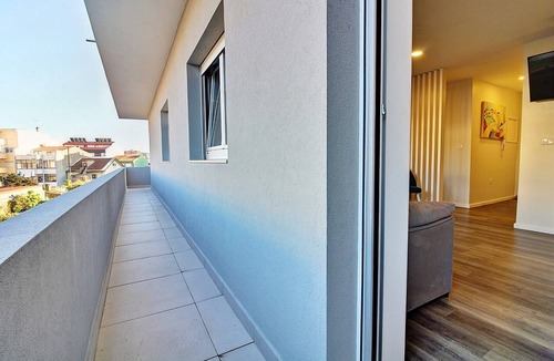 Povoa De Varzim Apartment | FJ Accommodation – Póvoa de Varzim: Comfort and Prime Location by the Beach