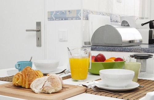 Cascais Apartment | FLH Estoril Family Central Apartment