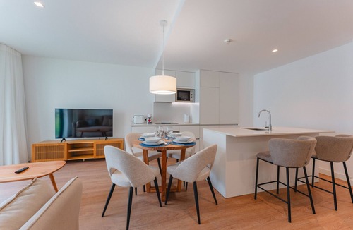 Old Town Apartment | FLH Funchal A Quinta do Conde Balcony Apartment I