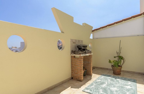 Lagoa e Carvoeiro Apartment | FLH Lagoa Sunny Flat with Balcony