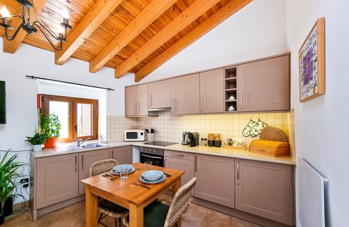 Telheiro House | FLH Lagos Cozy House