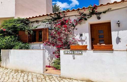 Telheiro House | FLH Lagos Cozy House
