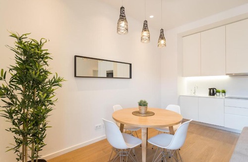 Baixa Apartment | FLH Restauradores Charming Apartment