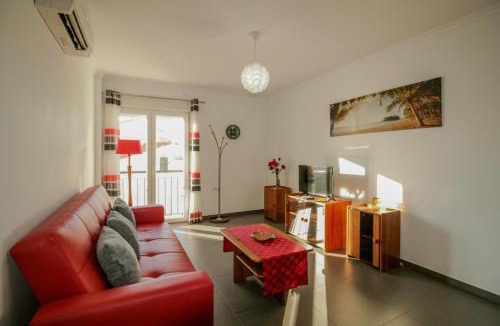 Vila Real Santo Antonio Apartment | FLH Vila Real Santo António Colourful Apartment