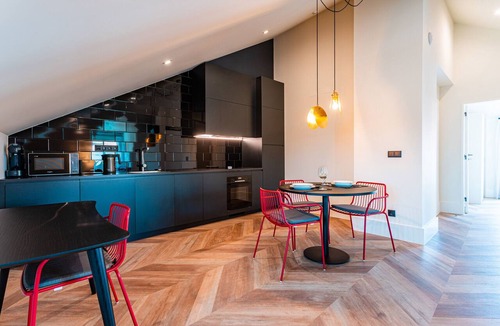 Old Town Apartment | FLH Viola Market with Terrace I