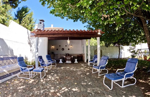 Carcavelos House | FLH Yucca House Carcavelos Beach