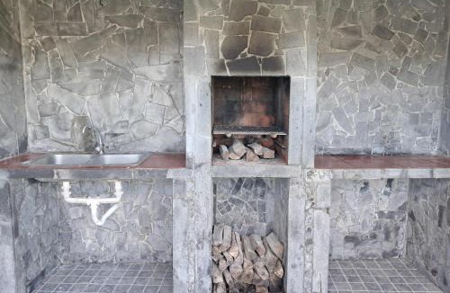 Praia da Vitoria House | Fontinhas House