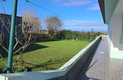 Praia da Vitoria House | Fontinhas House