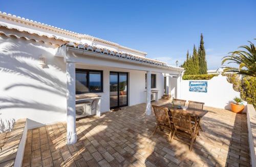 Vila do Bispo Apartment | Fortaleza sea view Villa Miramar - Downstairs Apartment