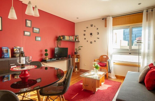 Ramalde Apartment | Francos Relaxing Apartment by the metro