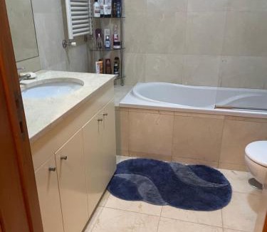 Maia House | Free Wave Rooms