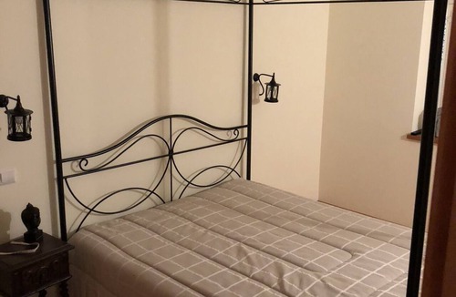 Covas Other | Full-Service Farmhouse with Pool