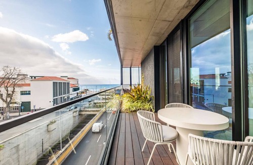 Se Apartment | Funchal City Apartment - Sea View, 3BR with Pool