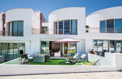 Olhao Villa | Fuseta Ria Resort - Villa Jasmine - Pool, Jacuzzi & Sea Views