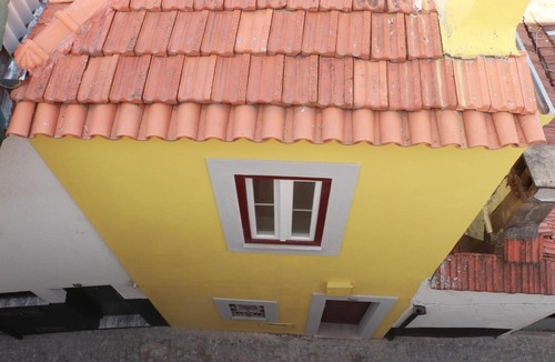 Santa Marinha Hostel | Gaia River View