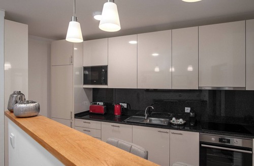 Santa Marinha Apartment | GAIA23 · Lovely 2-bed w/parking Amazing view