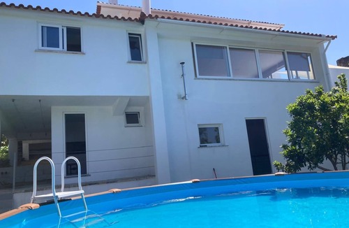 Galamares Villa | Galamares - between the mountains and the sea. Large villa completely renovated.