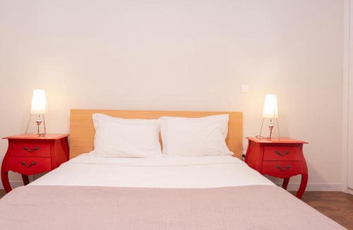 Santo Antonio Apartment | Gardenia Apartment by LovelyStay