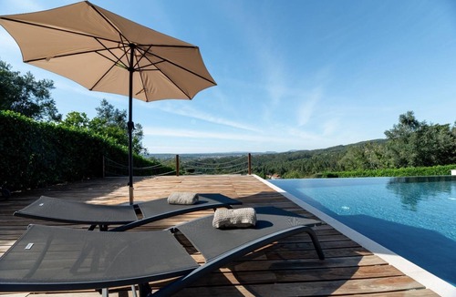 Alvaiazere House | Golden View