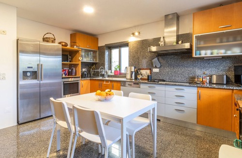 Gondomar Villa | Gorgeous villa Looking to Douro