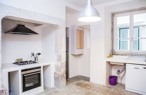 Se Apartment | Grand Historic Alfama Apartment, 4BR, 2WC