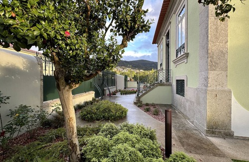 Sao Pedro de Casteloes Cottage | Great-grandfather Brandão's house