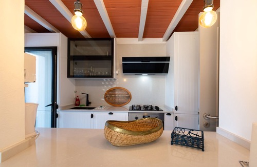 Santa Luzia Villa | Great house on the beach