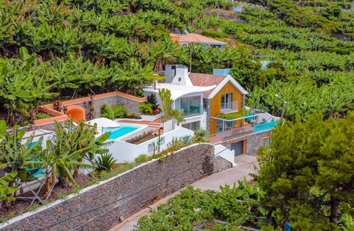 Arco da Calheta Villa | Great zen villa, access to beach | Villa do Mar IV