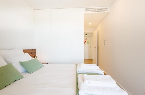 Coimbra Apartment | Green Park River Lodge