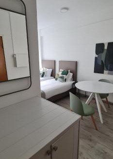 Paranhos Apartment | Green Studio