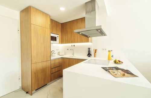 Correeira Apartment | Green View Studio with Pool
