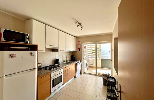 Cabanas Apartment | Ground Floor,South Facing, Central,Pool,Garage,150m to the Sea, Quiet, Air Con.