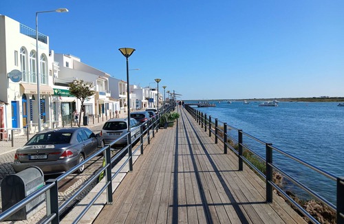 Cabanas Apartment | Ground Floor,South Facing, Central,Pool,Garage,150m to the Sea, Quiet, Air Con.