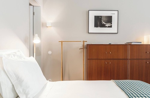 Lordelo do Ouro e Massarelos House | Guest Suite in Porto. The best of a hotel in a private home!