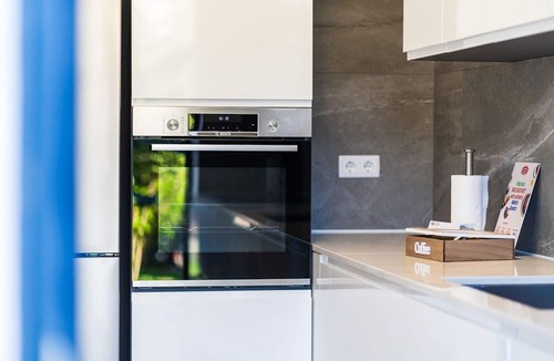 Santo Antonio Apartment | GuestReady - Apartment with lush garden in Funchal