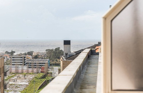 Canidelo Apartment | GuestReady - Charming duplex with twin terraces