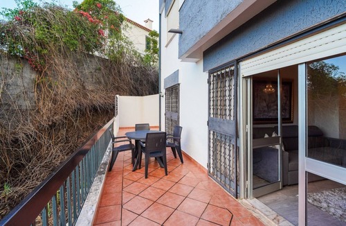 Santo Antonio Apartment | GuestReady - Charming Funchal Retreat with Patio